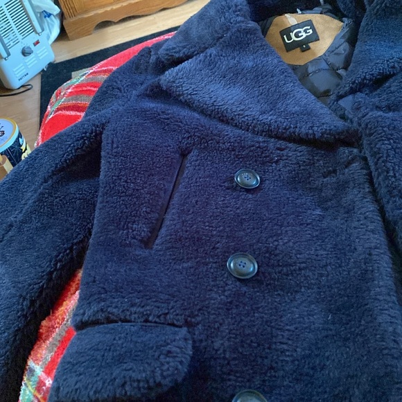 UGG ASHBURY UGGFLUFF PEACOAT Oversized - Picture 4 of 11